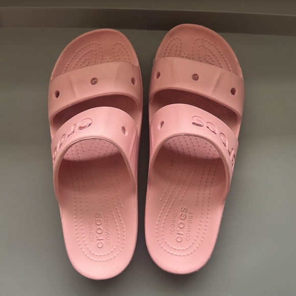 CROCS Light Pink Platform Slide Sandals - Picture 2 of 6